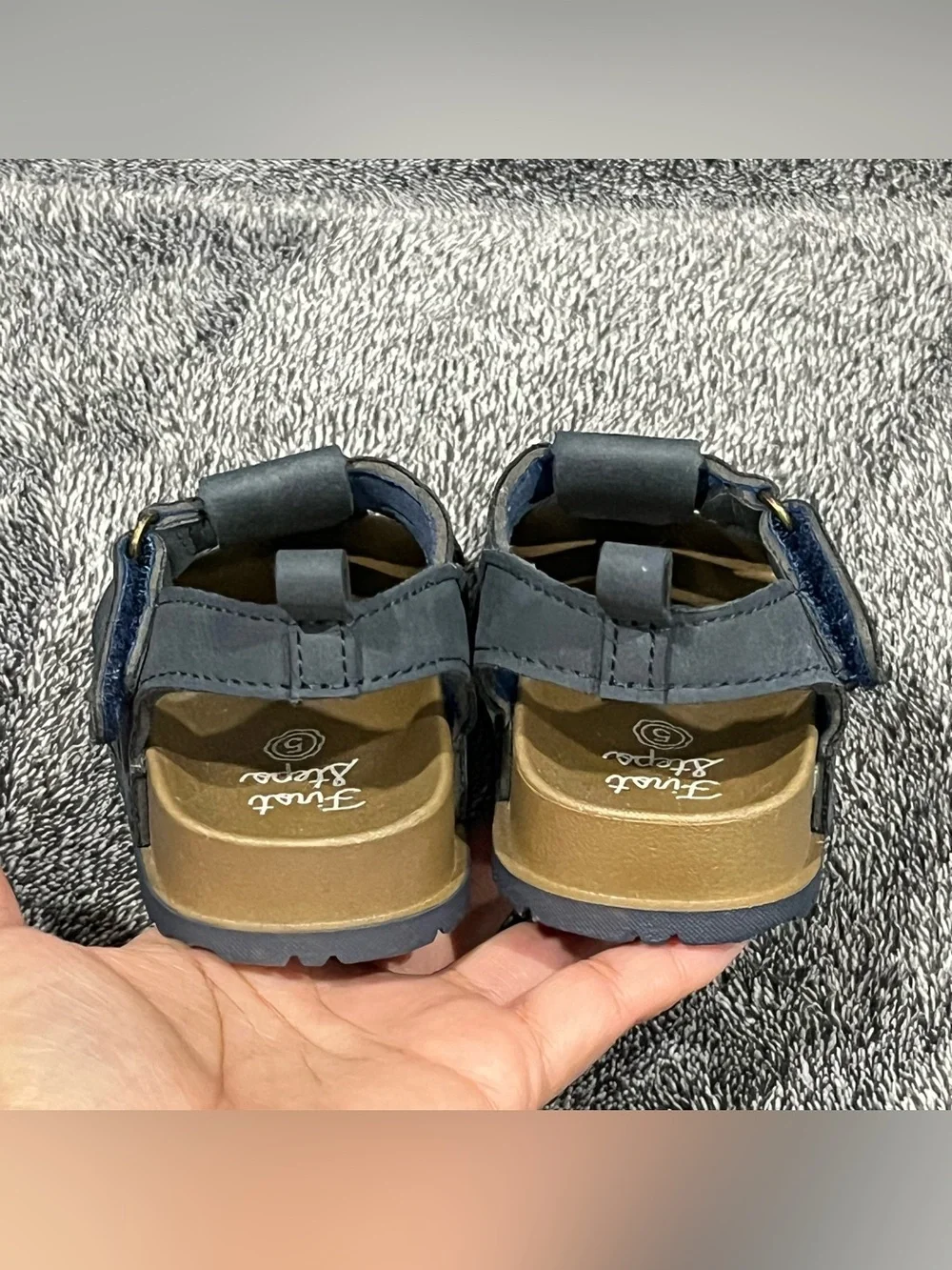 Like new❗️ First Steps kids Fisherman Sandals in navy blue size 5